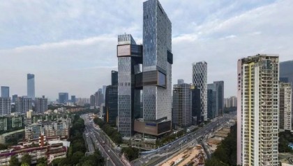 没有新闻的腾讯，护城河最深