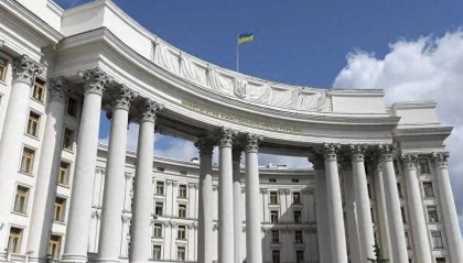 乌克兰宣布“退群”