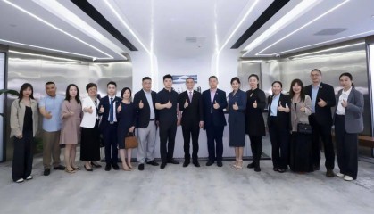 泰国BWC医院CEO塔努鹏博士率团莅临众远集团考察交流