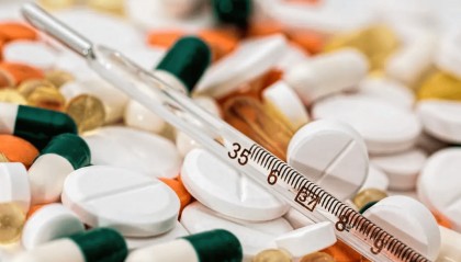 百济神州市值逆袭反超恒瑞，医药一哥易位的主战场是创新药出海