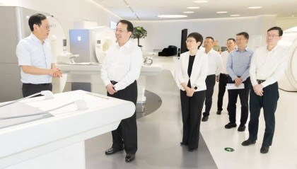 龚正调研上海生物医药产业