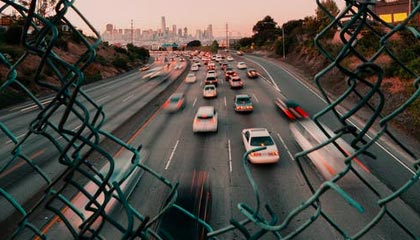 MicroStrategy持有252220个BTC，年初至今收益率为17.8%