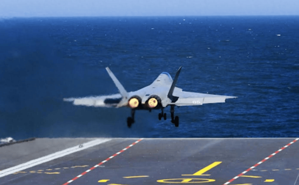 福建舰传好消息不到24小时，美日韩临时发布声明，中方外交部驳斥斩钉截铁